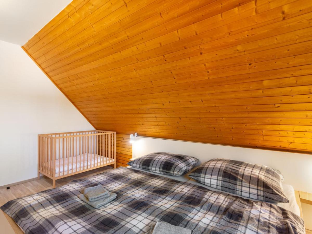 Holiday Home Holiday Hill 58 By Interhome Cista  Bagian luar foto